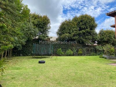 Casa de 5 alcobas en venta en San Simon Guaymaral, Bogotá, 515 m² · foto 19 de 20