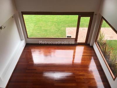 Casa de 5 alcobas en venta en Hacienda San Simon, Bogotá, 380 m² · foto 3 de 20
