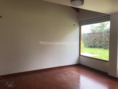 Casa de 5 alcobas en venta en Hacienda San Simon, Bogotá, 380 m² · foto 5 de 20