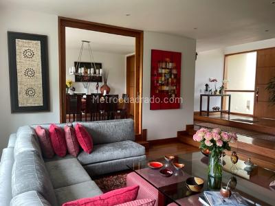 Casa de 4 alcobas en venta en Hacienda San Simon, Bogotá, 430 m² · foto 2 de 20