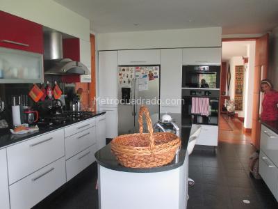 Casa de 4 alcobas en venta en Hacienda San Simon, Bogotá, 430 m² · foto 18 de 20