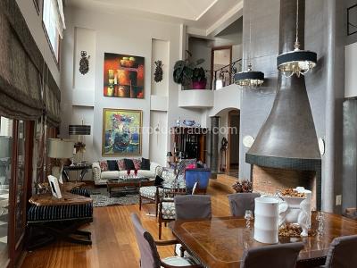 Casa de 4 alcobas en venta en Hacienda San Simon, Bogotá, 440 m² · foto 3 de 20