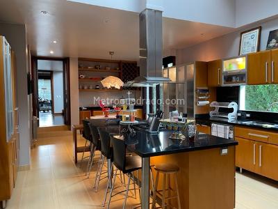 Casa de 4 alcobas en venta en Hacienda San Simon, Bogotá, 440 m² · foto 5 de 20