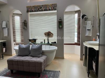 Casa de 4 alcobas en venta en Hacienda San Simon, Bogotá, 440 m² · foto 9 de 20