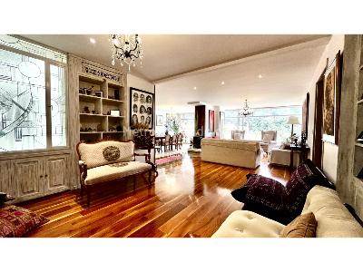 Apartamento de 3 alcobas en venta en Usaquen, Bogotá, 253 m² · foto 3 de 20