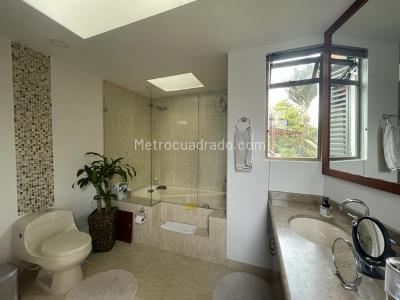 Casa de 4 alcobas en venta en San Sebastian, Bogotá, 290 m² · foto 15 de 20