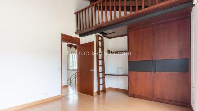 Casa de 4 alcobas en venta en Hacienda San Simon, Bogotá, 290 m² · foto 15 de 20
