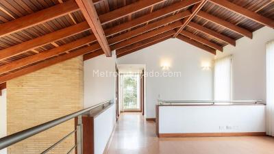 Casa de 4 alcobas en venta en Hacienda San Simon, Bogotá, 290 m² · foto 18 de 20