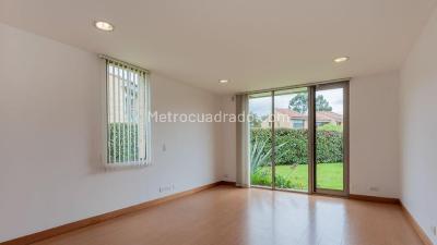 Casa de 4 alcobas en venta en Hacienda San Simon, Bogotá, 290 m² · foto 7 de 20