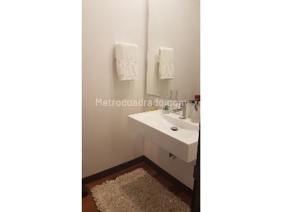 Apartamento en venta en El Refugio, Bogotá · foto 3 de 20