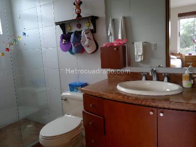 Casa de 4 alcobas en venta en Hacienda San Simon, Bogotá, 260 m² · foto 13 de 20