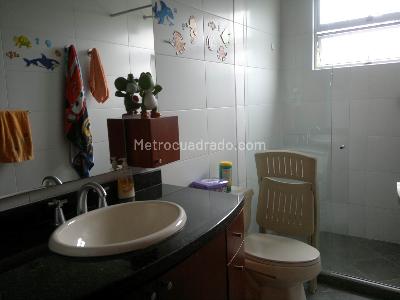 Casa de 4 alcobas en venta en Hacienda San Simon, Bogotá, 260 m² · foto 5 de 20