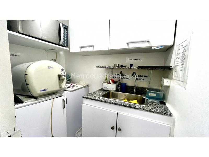 Oficina en Arriendo, Santa Barbara, Bogotá D.C. - Más