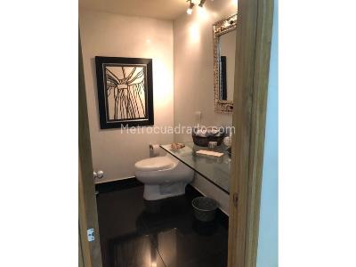 Apartamento de 4 alcobas en venta en La Carolina, Bogotá, 239 m² · foto 6 de 20