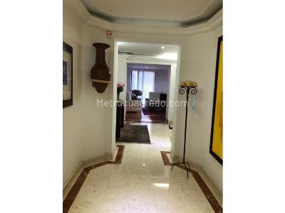 Apartamento de 4 alcobas en venta en La Carolina, Bogotá, 239 m² · foto 16 de 20