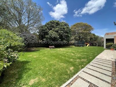 Casa de 3 alcobas en venta en Hacienda San Simon, Bogotá, 390 m² · foto 7 de 20