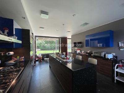 Casa de 3 alcobas en venta en Hacienda San Simon, Bogotá, 390 m² · foto 12 de 20