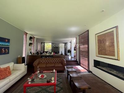 Casa de 3 alcobas en venta en Hacienda San Simon, Bogotá, 390 m² · foto 2 de 20