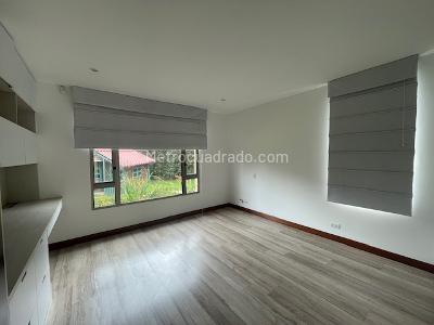 Casa de 4 alcobas en arriendo en Hacienda San Simon, Bogotá, 330 m² · foto 19 de 20