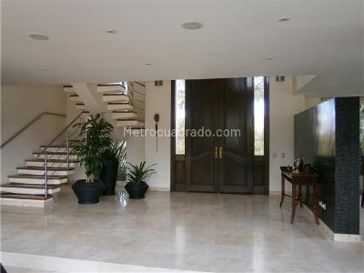 Casa en venta en Guaymaral, Bogotá · foto 2 de 20