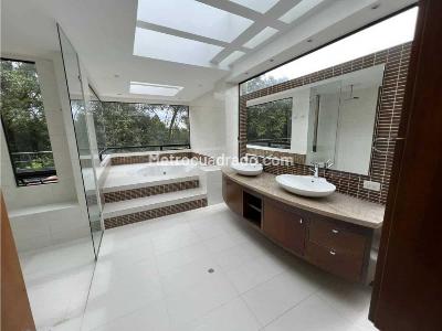 Casa en venta en Guaymaral, Bogotá · foto 7 de 17