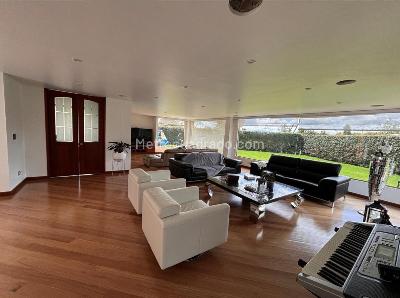 Casa de 5 alcobas en venta en Hacienda San Sebastian, Bogotá, 530 m² · foto 2 de 20
