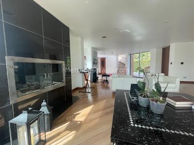 Casa de 5 alcobas en venta en Hacienda San Sebastian, Bogotá, 530 m² · foto 3 de 20