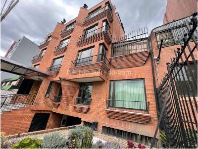 Apartamento de 4 alcobas en venta en San Patricio, Bogotá, 99 m² · foto 18 de 19