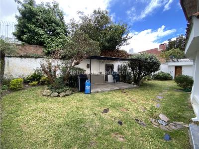 Casa de 3 alcobas en venta en Santa Ana, Bogotá, 214 m² · foto 4 de 17