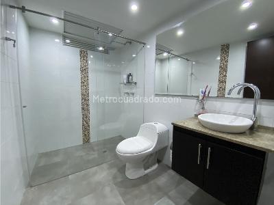 Casa de 3 alcobas en venta en Santa Ana, Bogotá, 214 m² · foto 8 de 17