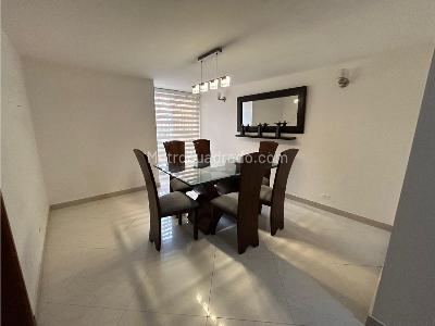 Casa de 5 alcobas en venta en El Recreo De Los Frailes, Bogotá, 340 m² · foto 5 de 10