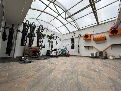 Casa de 5 alcobas en venta en El Recreo De Los Frailes, Bogotá, 340 m² · foto 8 de 10