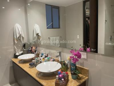 Apartamento de 3 alcobas en venta en Colina Campestre, Bogotá, 139 m² · foto 11 de 20
