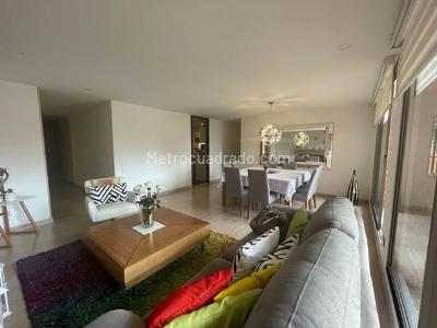 Apartamento de 3 alcobas en venta en Colina Campestre, Bogotá, 139 m² · foto 4 de 20