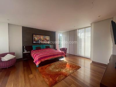 Casa de 4 alcobas en venta en Hacienda San Simon, Bogotá, 470 m² · foto 16 de 20