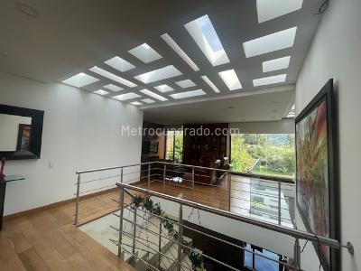 Casa de 4 alcobas en venta en Hacienda San Simon, Bogotá, 470 m² · foto 18 de 20