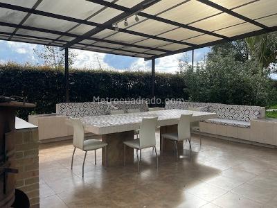 Casa de 4 alcobas en venta en Hacienda San Simon, Bogotá, 470 m² · foto 7 de 20