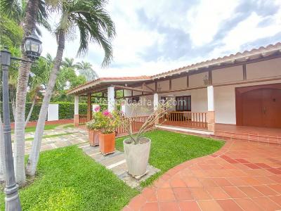 Casa de 4 alcobas en venta en Bocono, Cúcuta, 650 m² · foto 2 de 20