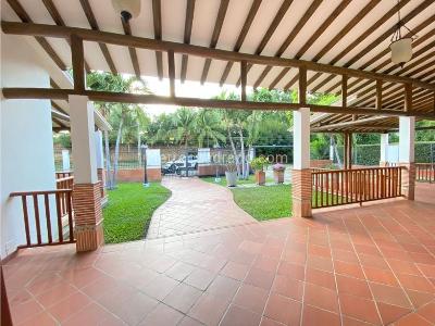 Casa de 4 alcobas en venta en Bocono, Cúcuta, 650 m² · foto 3 de 20