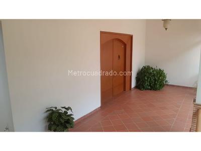 Casa de 4 alcobas en venta en Bocono, Cúcuta, 650 m² · foto 4 de 20