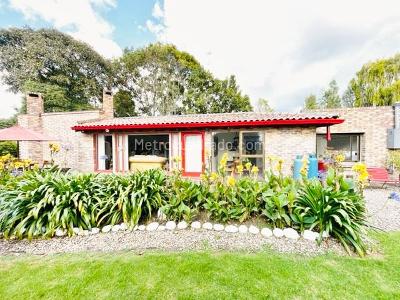 Casa de 4 alcobas en venta en Torremolinos, Bogotá · foto 20 de 20