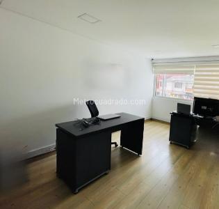 Casa de 5 alcobas en venta en Pontevedra San Luis De Potosi, Bogotá, 458 m² · foto 10 de 19