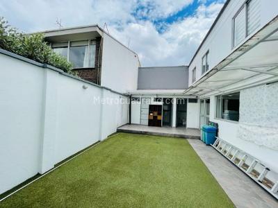 Casa de 5 alcobas en venta en Pontevedra San Luis De Potosi, Bogotá, 458 m² · foto 16 de 19