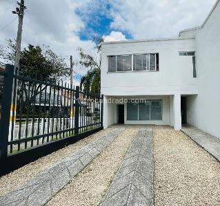 Casa de 5 alcobas en venta en Pontevedra San Luis De Potosi, Bogotá, 458 m² · foto 18 de 19