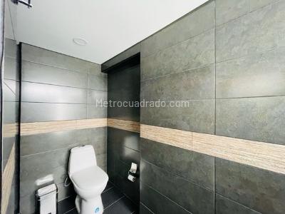 Casa de 5 alcobas en venta en Pontevedra San Luis De Potosi, Bogotá, 458 m² · foto 5 de 19