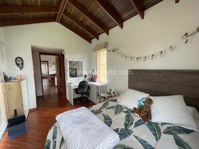 Casa de 4 alcobas en venta en Hacienda San Simon, Bogotá, 285 m² · foto 6 de 20