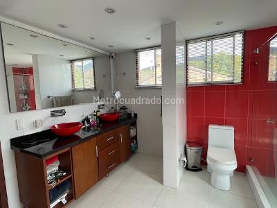 Casa de 4 alcobas en venta en Hacienda San Simon, Bogotá, 285 m² · foto 10 de 20