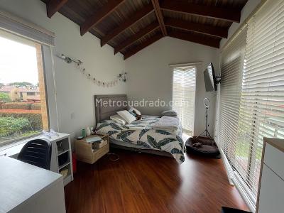 Casa de 4 alcobas en venta en Hacienda San Simon, Bogotá, 285 m² · foto 11 de 20