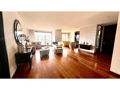 Apartamento de 4 alcobas en venta en Colina Campestre, Bogotá, 286 m² · foto 2 de 16