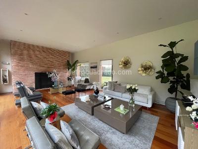Casa de 3 alcobas en venta en Hacienda San Simon, Bogotá, 315 m² · foto 2 de 20